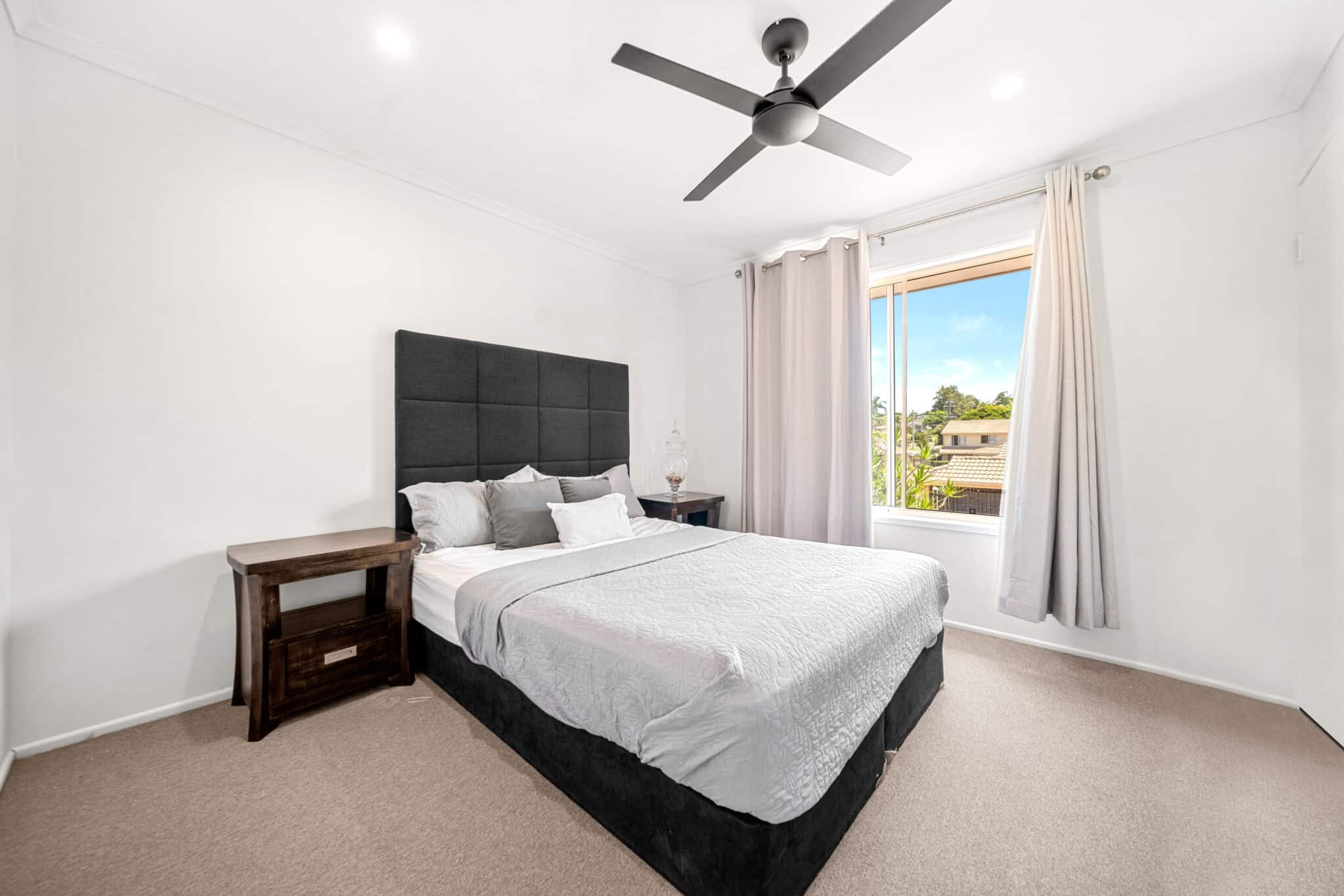 L22097677-WOODRIDGE-11