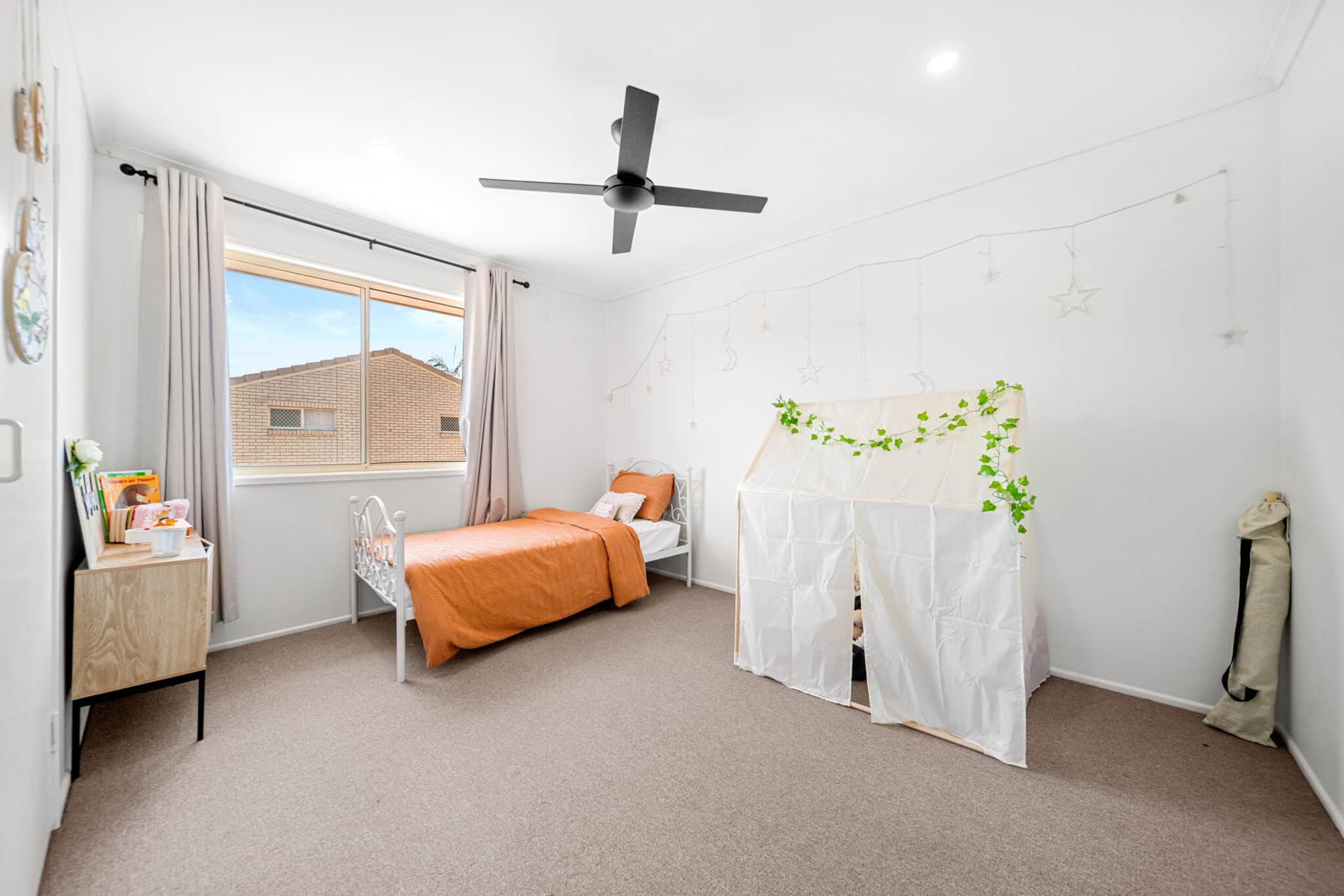 L22097677-WOODRIDGE-12