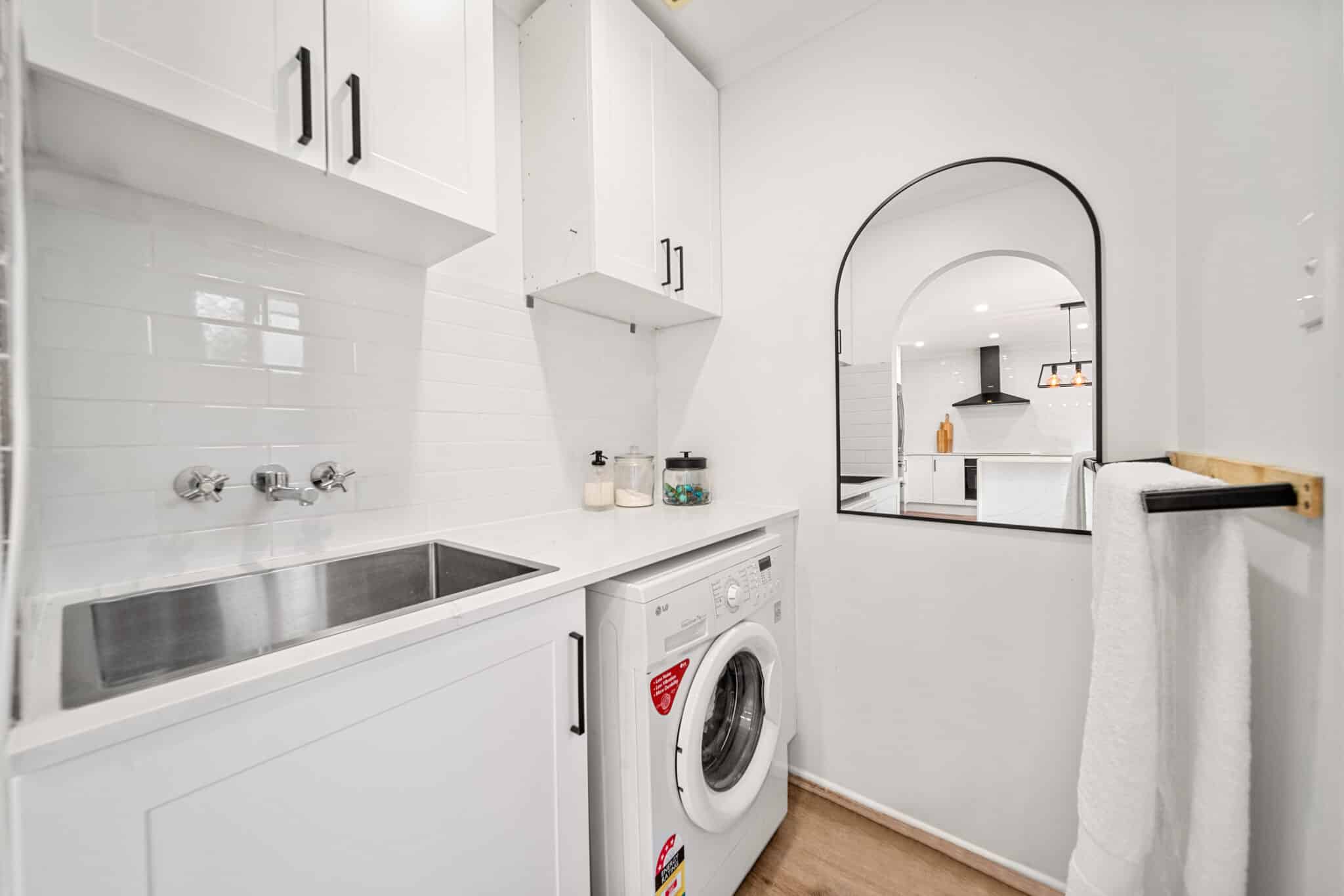 L22097677-WOODRIDGE-8