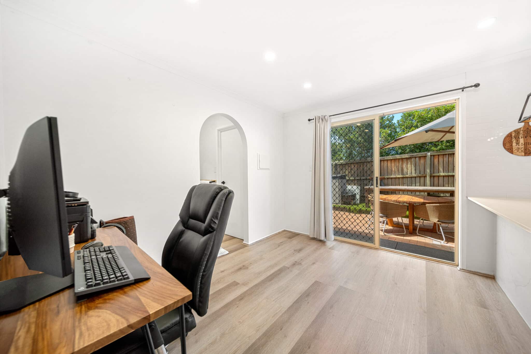 L22097677-WOODRIDGE-9